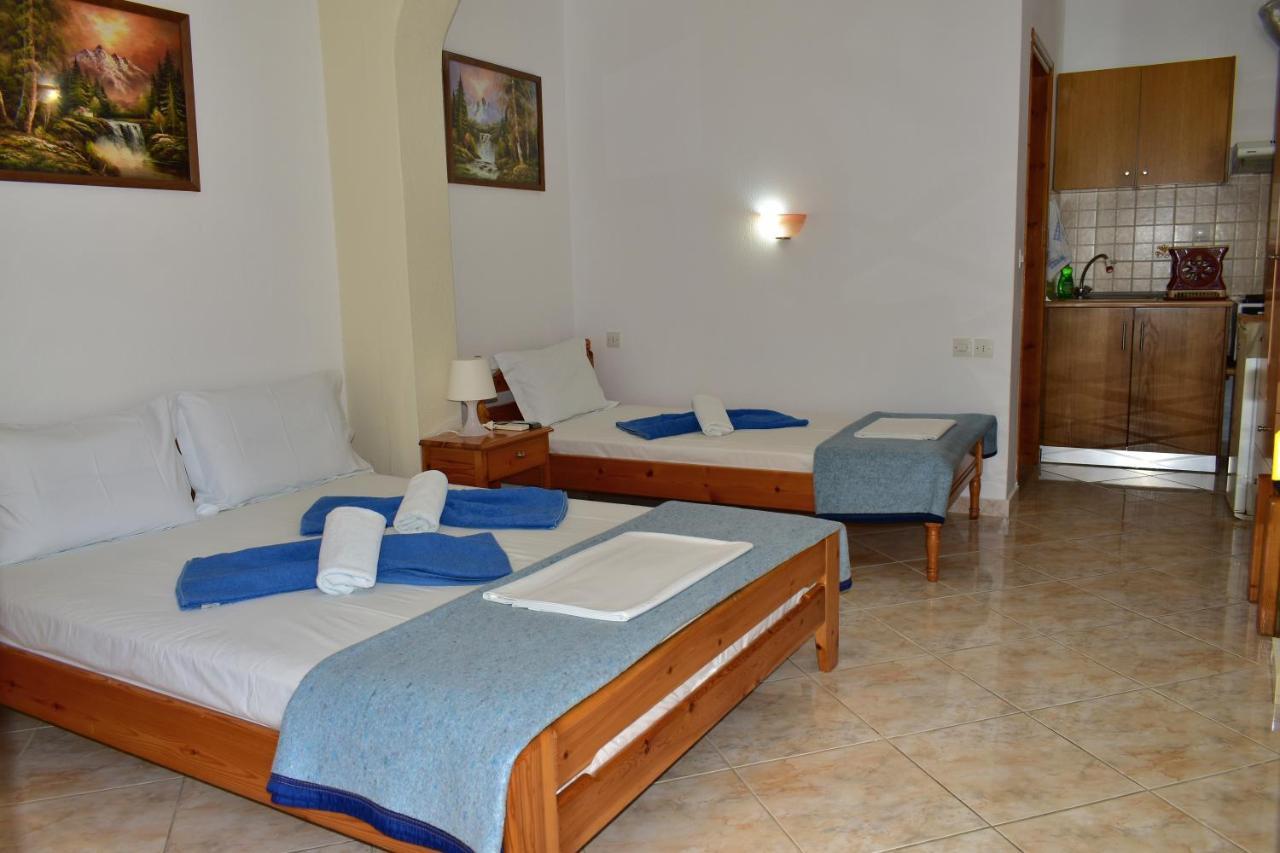 Pansion Pandora Apartment Skiathos Town Ngoại thất bức ảnh