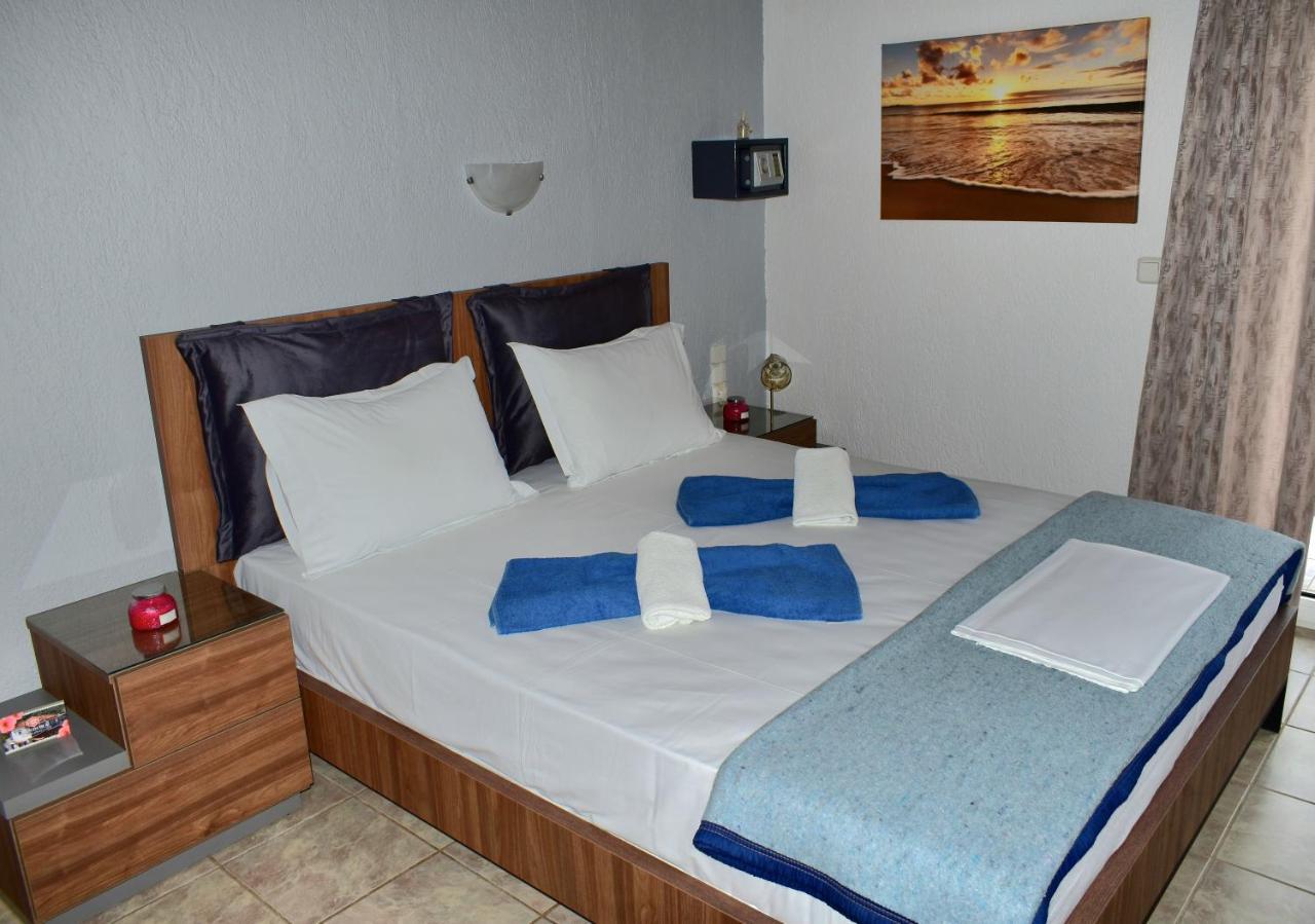 Pansion Pandora Apartment Skiathos Town Ngoại thất bức ảnh