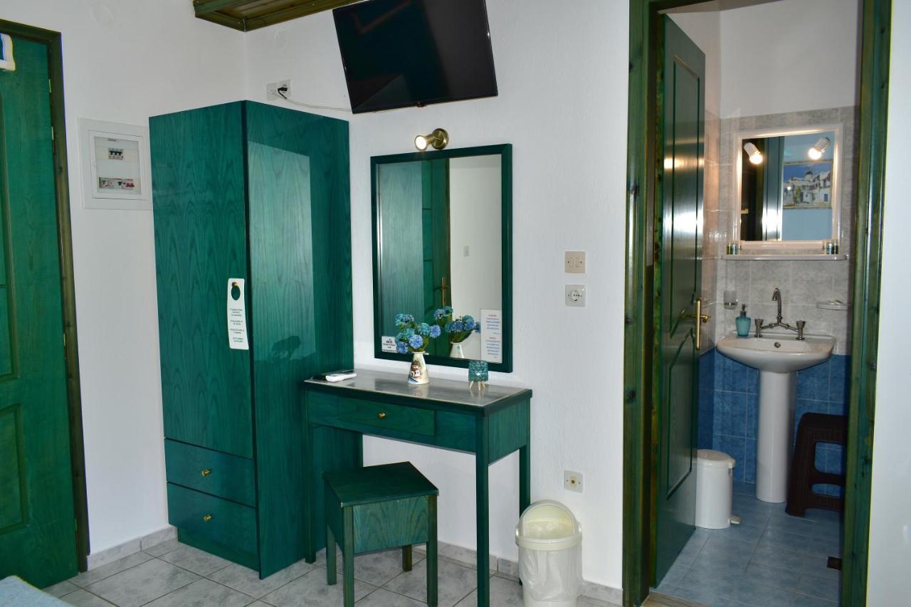 Pansion Pandora Apartment Skiathos Town Ngoại thất bức ảnh
