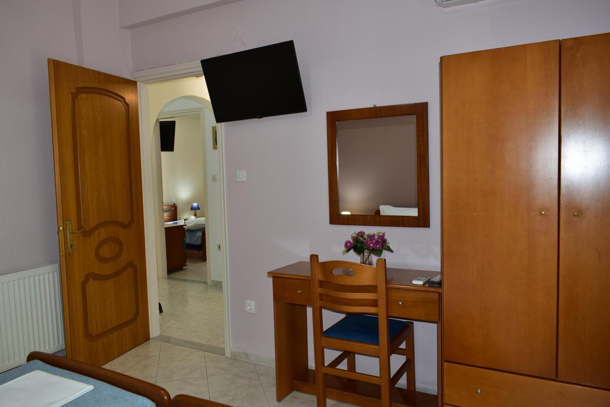 Pansion Pandora Apartment Skiathos Town Ngoại thất bức ảnh
