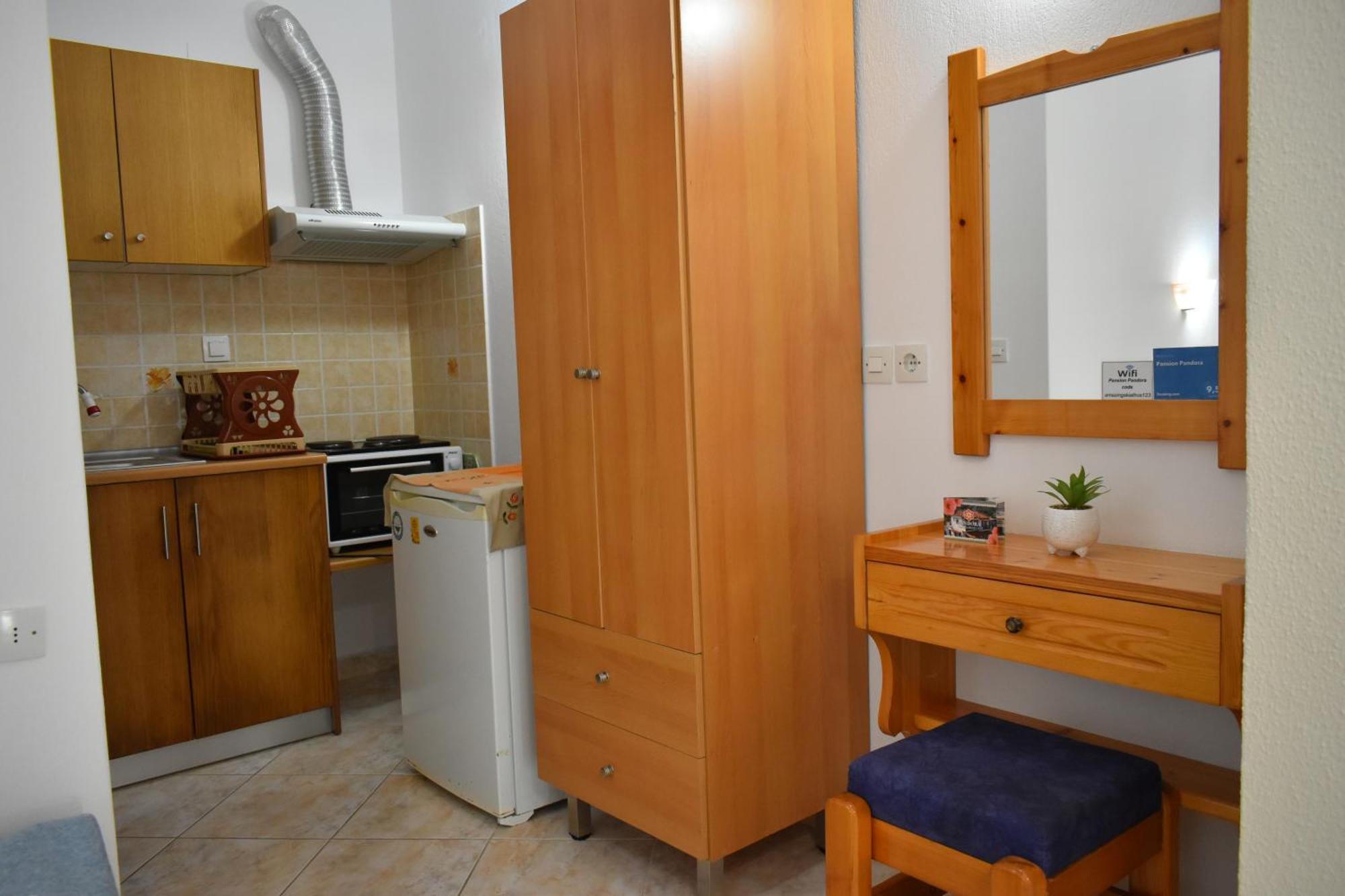Pansion Pandora Apartment Skiathos Town Ngoại thất bức ảnh