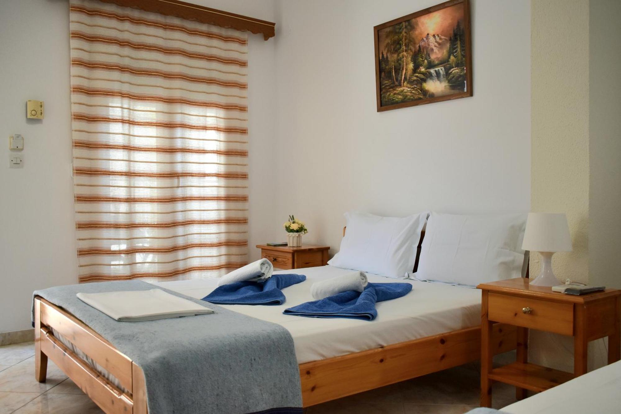 Pansion Pandora Apartment Skiathos Town Ngoại thất bức ảnh
