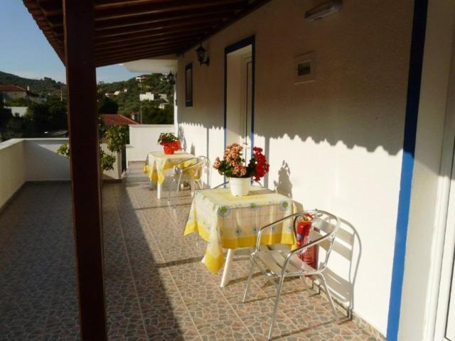 Pansion Pandora Apartment Skiathos Town Ngoại thất bức ảnh